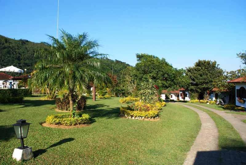 Pousada Vale Do Ermitao Penedo  Buitenkant foto